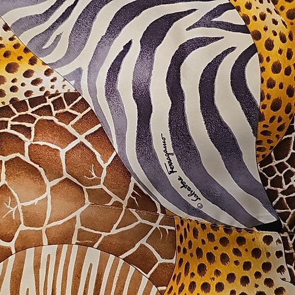 Ladies Salvatore Ferragamo top, sz S - Picture 4 of 6